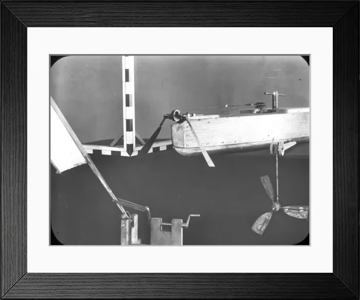 Framed Print : Trochoided wing with very short connecting rod Framed Print : Trochoided wing with very short connecting rod