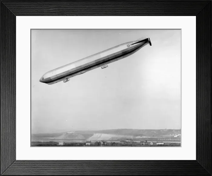 Framed Print : Airship R9 November 1916 Framed Print : Airship R9 November 1916