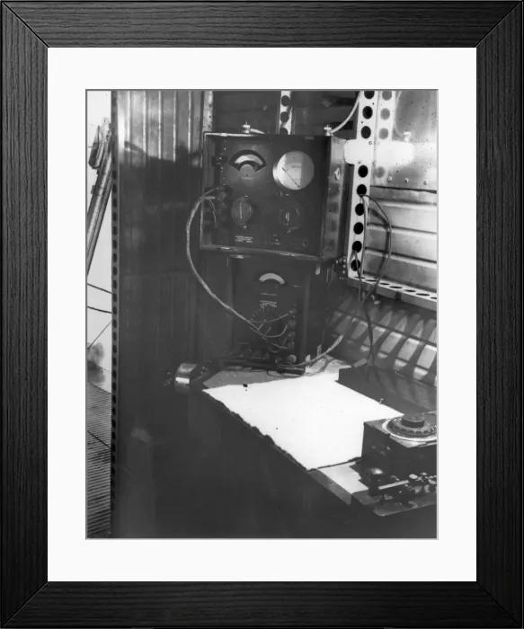 Framed Print : A car of Airship R9 Framed Print : A car of Airship R9