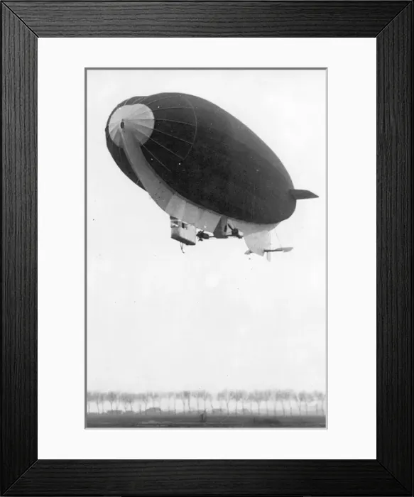 Framed Print : Zodiac V10 airship Framed Print : Zodiac V10 airship