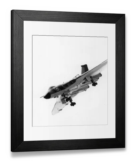 Framed Print : Avro Vulcan B2 Framed Print : Avro Vulcan B2