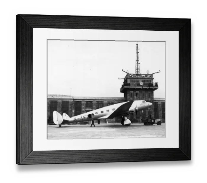 Framed Print : The third de Havilland DH91 Albatross G-AFDI Frobisher Framed Print : The third de Havilland DH91 Albatross G-AFDI Frobisher