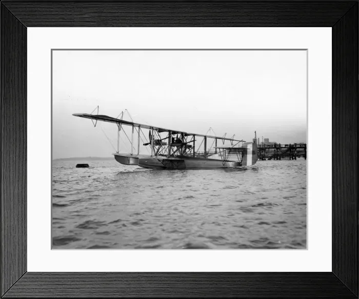 Framed Print : The prototype Porte / Felixstowe Baby 9800 Framed Print : The prototype Porte / Felixstowe Baby 9800