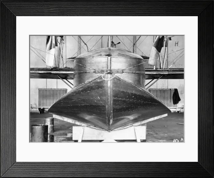 Framed Print : Porte / Felixstowe Baby Framed Print : Porte / Felixstowe Baby