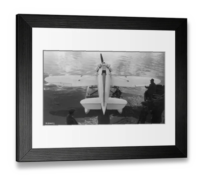 Framed Print : Short-Bristow Crusader N226 at Rochester Framed Print : Short-Bristow Crusader N226 at Rochester