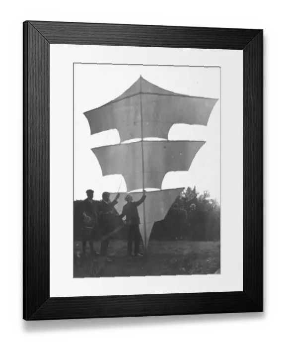 Framed Print : Charles Brogdens kite at the Findon International Kite Comp Framed Print : Charles Brogdens kite at the Findon International Kite Comp