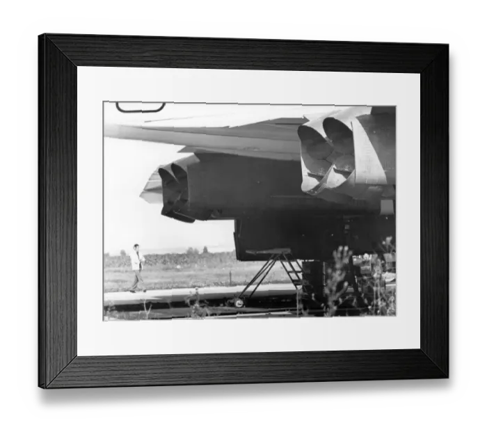 Framed Print : The Type 28 nozzles - Rolls Royce / Snecma Olympus 593 turboje Framed Print : The Type 28 nozzles - Rolls Royce / Snecma Olympus 593 turboje
