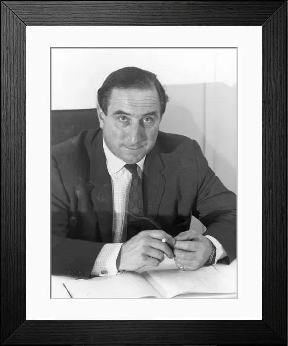 Framed Print : Test pilot Ernest Brian Trubshaw CVO CBE OBE (1924-2001) Framed Print : Test pilot Ernest Brian Trubshaw CVO CBE OBE (1924-2001)