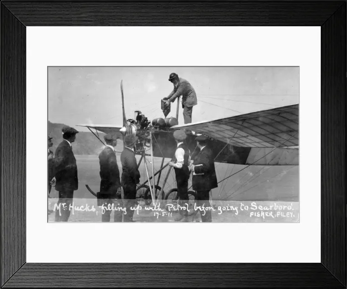 Framed Print : B C Hucks fuelling the Mercury I Framed Print : B C Hucks fuelling the Mercury I