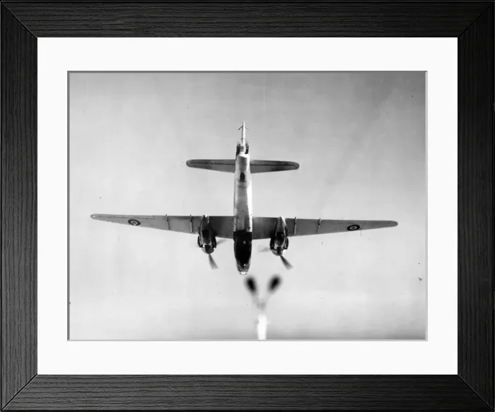 Framed Print : Vickers Warwick ASRI probably BV403 Framed Print : Vickers Warwick ASRI probably BV403