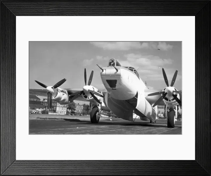 Framed Print : Avro Shackleton MR2 at Farnborough Framed Print : Avro Shackleton MR2 at Farnborough