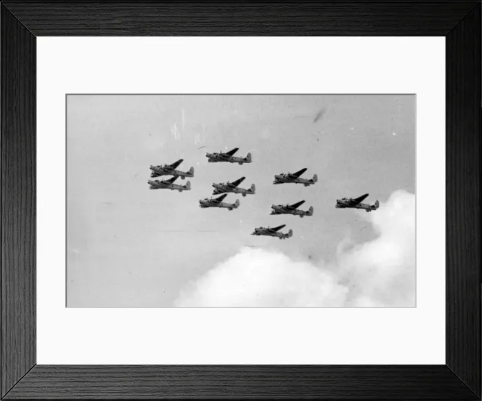 Framed Print : Avro Shackleton MR1s and MR2s in formation Framed Print : Avro Shackleton MR1s and MR2s in formation