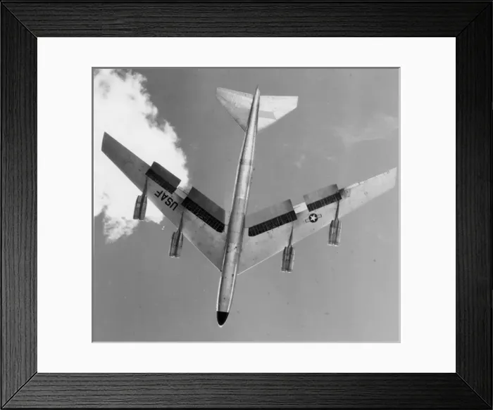 Framed Print : Boeing B-52 Stratofortress Framed Print : Boeing B-52 Stratofortress