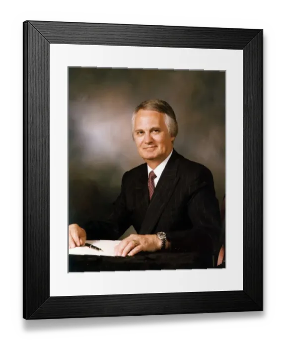 Framed Print : Ronald John Kennett AFAIa FIMgt FRAeS (1935-2019) Framed Print : Ronald John Kennett AFAIa FIMgt FRAeS (1935-2019)