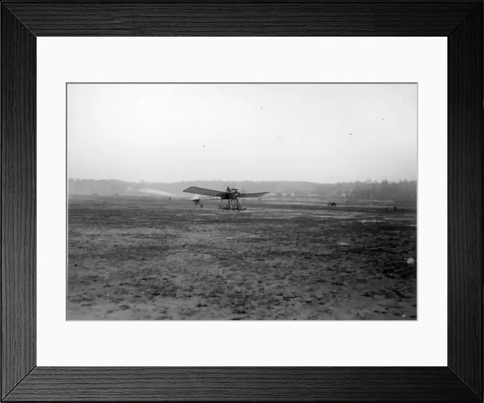 Framed Print : Avis monoplane flown by Hon Alan Boyle 1910 Framed Print : Avis monoplane flown by Hon Alan Boyle 1910