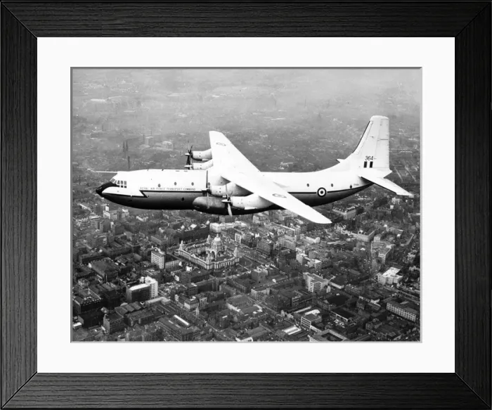 Framed Print : Short SC-5 Belfast XR364 Pallus flying over Belfast Framed Print : Short SC-5 Belfast XR364 Pallus flying over Belfast