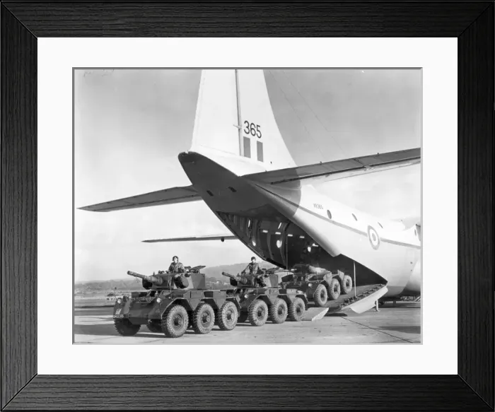 Framed Print : Three Saladins together weighing 33 tons are unloaded Framed Print : Three Saladins together weighing 33 tons are unloaded