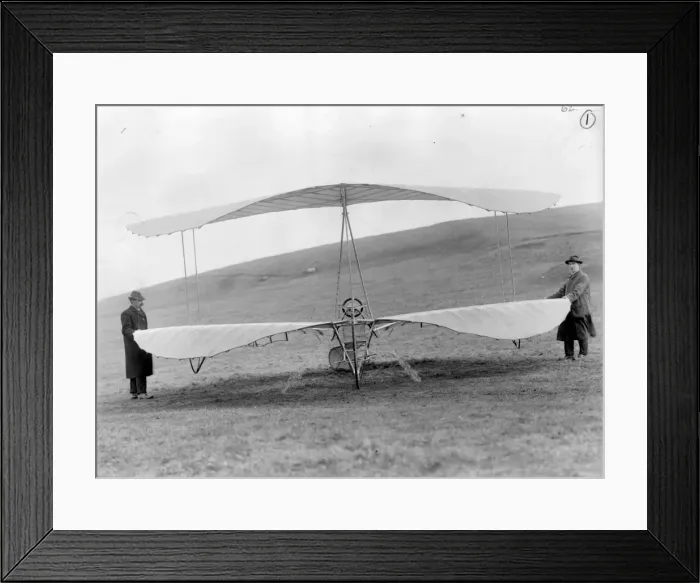 Framed Print : Lee and Richards Kitchen type vortex lift glider
