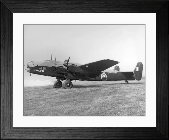 Framed Print : The final Handley Page Halifax I L9608 Framed Print : The final Handley Page Halifax I L9608
