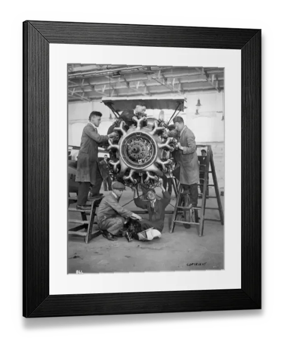 Framed Print : A Bristol Bulldog IIA fitted with a Bristol Jupiter V IIF Framed Print : A Bristol Bulldog IIA fitted with a Bristol Jupiter V IIF
