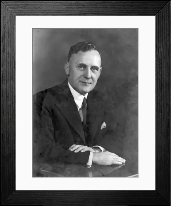 Framed Print : Sir Johns Buchanan CBE Framed Print : Sir Johns Buchanan CBE