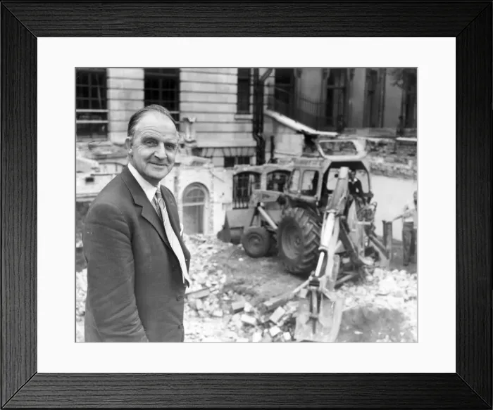 Framed Print : Dr Archie Merton Ballantyne OBE Framed Print : Dr Archie Merton Ballantyne OBE
