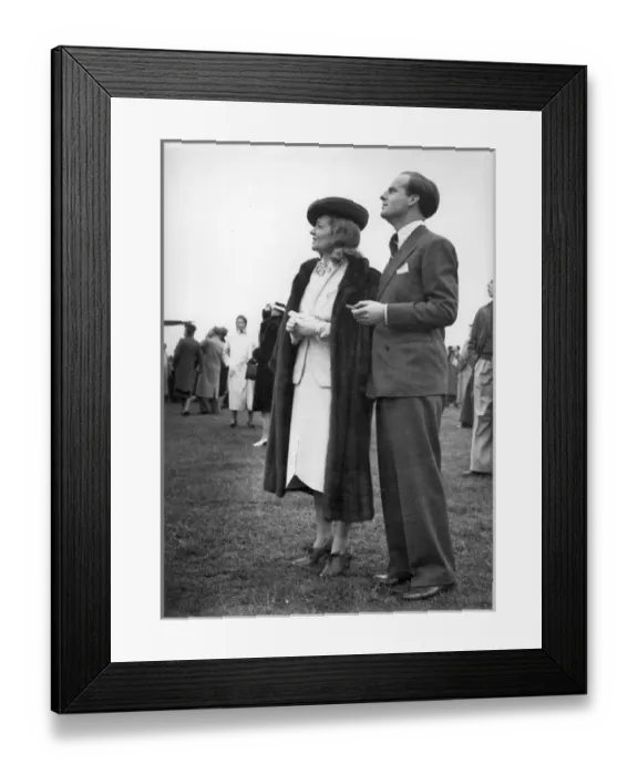 Framed Print : Charles Hughesdon and his wife the actress Florence Desmond Framed Print : Charles Hughesdon and his wife the actress Florence Desmond
