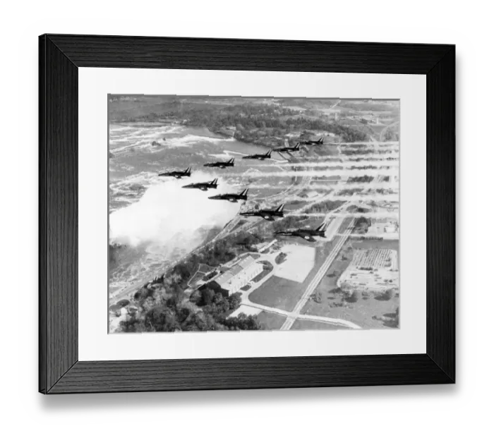 Framed Print : Folland Fo144 Gnat T1s of the Red Arrows Framed Print : Folland Fo144 Gnat T1s of the Red Arrows
