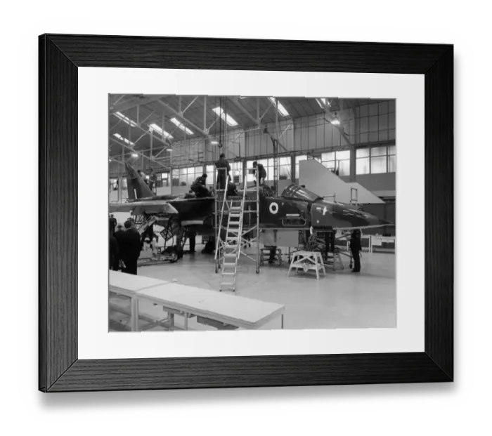 Framed Print : Jaguar S07 XW563 during a ten-day servicing appraisal Framed Print : Jaguar S07 XW563 during a ten-day servicing appraisal