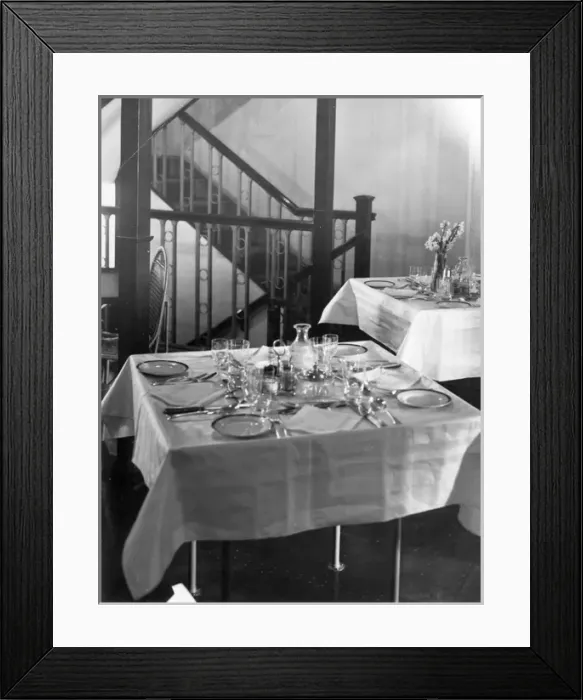 Framed Print : Part of the dining room aboard the HMA R100 Framed Print : Part of the dining room aboard the HMA R100