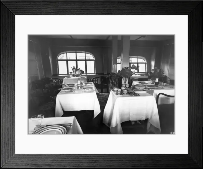 Framed Print : Dining room aboard the Graf Zeppelin LZ 127 Framed Print : Dining room aboard the Graf Zeppelin LZ 127