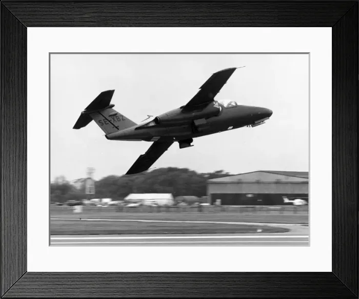 Framed Print : Saab 105XT SE-XBZ Framed Print : Saab 105XT SE-XBZ