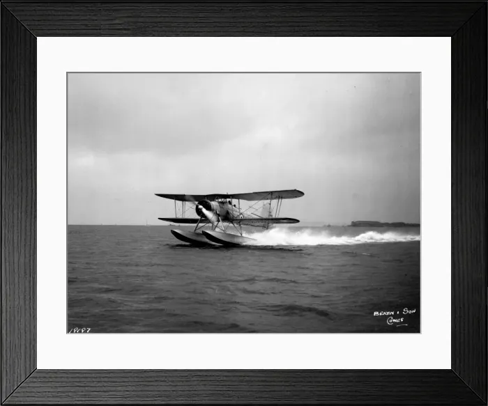 Framed Print : Fairey TSRII K4190 the prototype Swordfish Framed Print : Fairey TSRII K4190 the prototype Swordfish