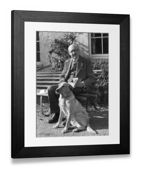 Framed Print : Professor Geoffrey Terence Roland Hill (1895-1955) Framed Print : Professor Geoffrey Terence Roland Hill (1895-1955)