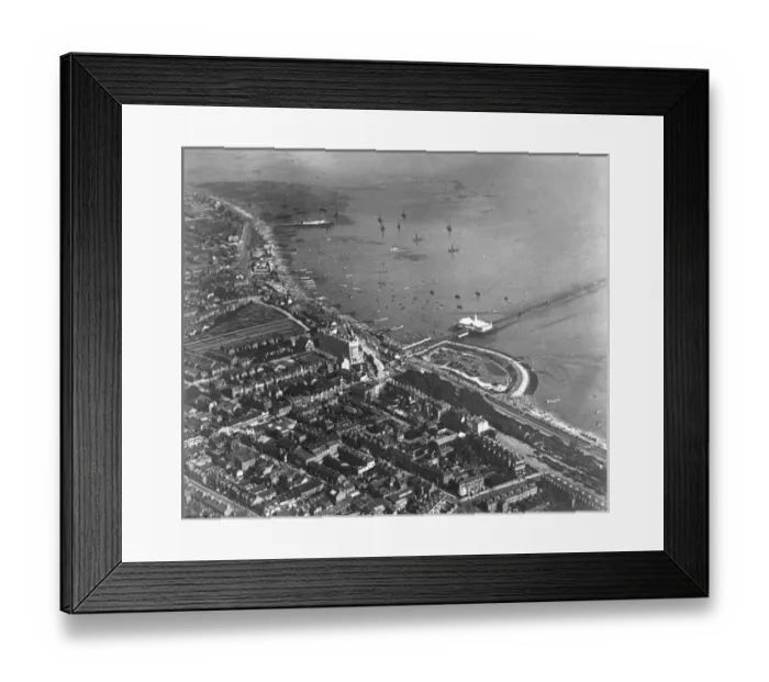 Framed Print : O E Simmonds aerial view of Southend Framed Print : O E Simmonds aerial view of Southend