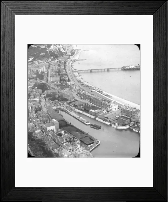 Framed Print : O E Simmonds aerial view of Dover Framed Print : O E Simmonds aerial view of Dover
