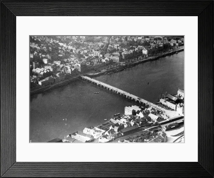Framed Print : O E Simmonds aerial view of Bideford Devon Framed Print : O E Simmonds aerial view of Bideford Devon