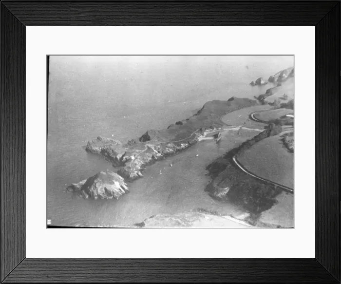Framed Print : O E Simmonds aerial view of Ilfracombe Devon Framed Print : O E Simmonds aerial view of Ilfracombe Devon