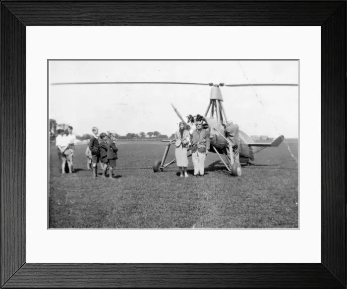Framed Print : Albert and Gladys Batchelor Framed Print : Albert and Gladys Batchelor