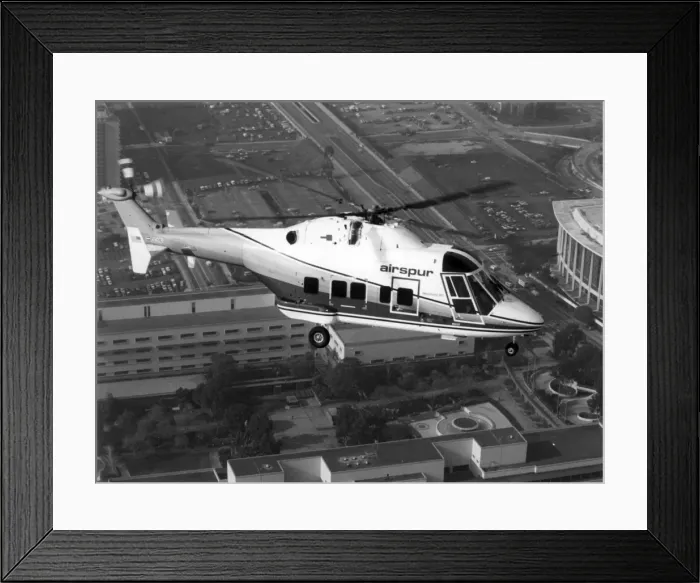Framed Print : Westland 30 in Airspur markings Framed Print : Westland 30 in Airspur markings