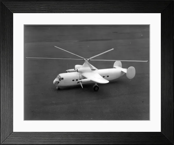 Framed Print : A Fairey Rotodyne concept model c 1952 Framed Print : A Fairey Rotodyne concept model c 1952