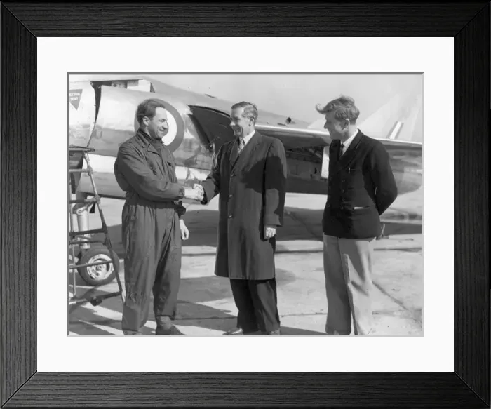 Framed Print : From left: Lionel Peter Twiss OBE DSC* 1921-2011 Framed Print : From left: Lionel Peter Twiss OBE DSC* 1921-2011