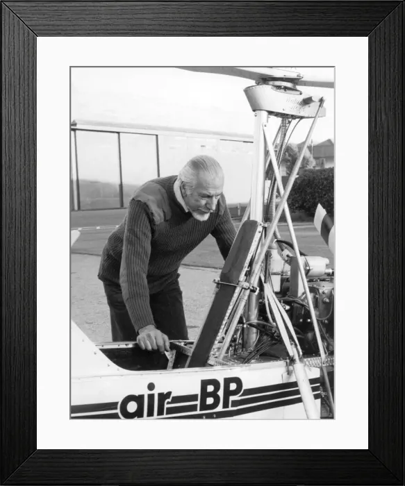Framed Print : Wing Commander Kenneth Horatio Wallis MBE Framed Print : Wing Commander Kenneth Horatio Wallis MBE
