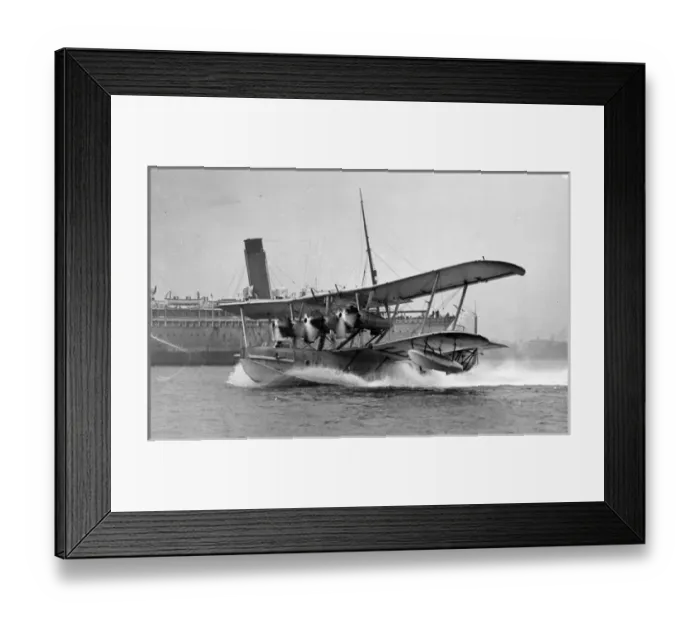 Framed Print : Short S8 / 8 Rangoon G-AEIM (formerly S1433) taxying Framed Print : Short S8 / 8 Rangoon G-AEIM (formerly S1433) taxying