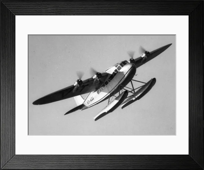 Framed Print : The first Short S22 Scion Senior VT-AGU Framed Print : The first Short S22 Scion Senior VT-AGU
