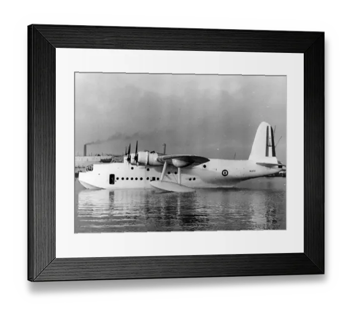 Framed Print : Short S25 Sunderland V ML872 of the Aeronavale Framed Print : Short S25 Sunderland V ML872 of the Aeronavale