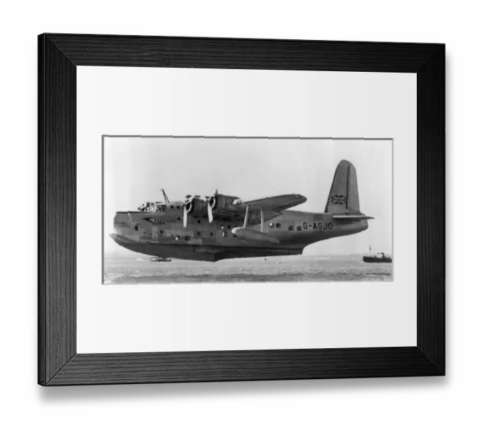 Framed Print : Short S25 Sunderland III G-AGJO Honduras of BOAC