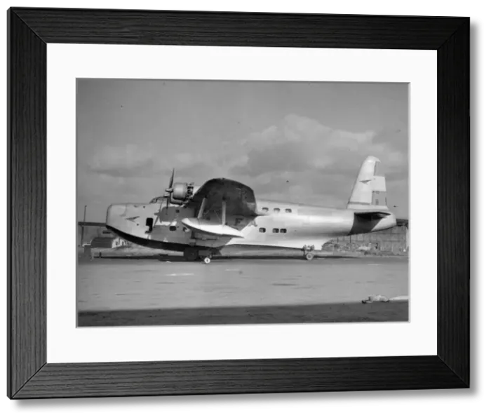 Framed Print : Short S25 Sunderland III conversion Framed Print : Short S25 Sunderland III conversion