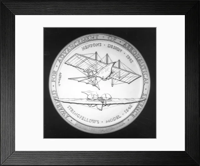 Framed Print : British Silver Medal for Aeronautics 1933 Framed Print : British Silver Medal for Aeronautics 1933