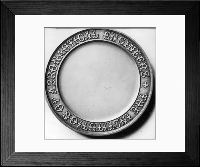 Framed Print : The obverse of the Wakefield and Simms Field Medal Framed Print : The obverse of the Wakefield and Simms Field Medal